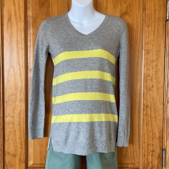 GAP Sweaters - Gap maternity sweater
